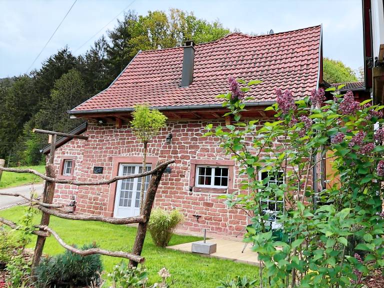 Children-friendly vacation home with terrace & BBQ | Nature view | Dogs allowed — photo 3