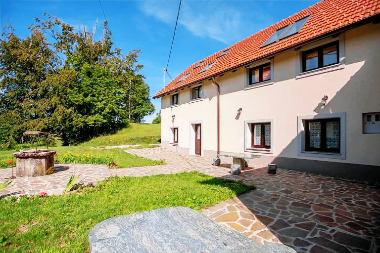 Apartma Otlica