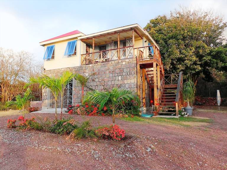 Cabin Nevis