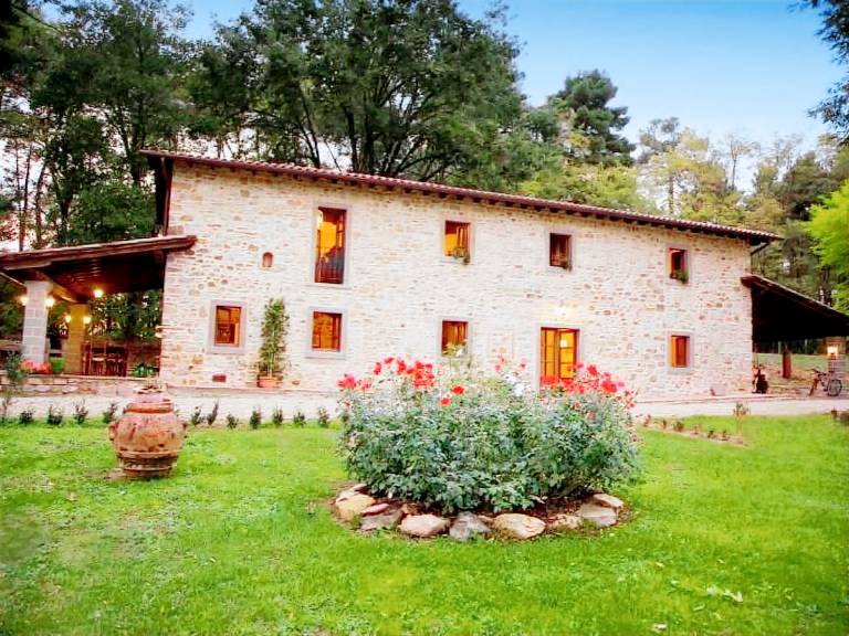 Big vacation home with yard, terrace & private pool | Nature view | Pets are welcome — photo 2
