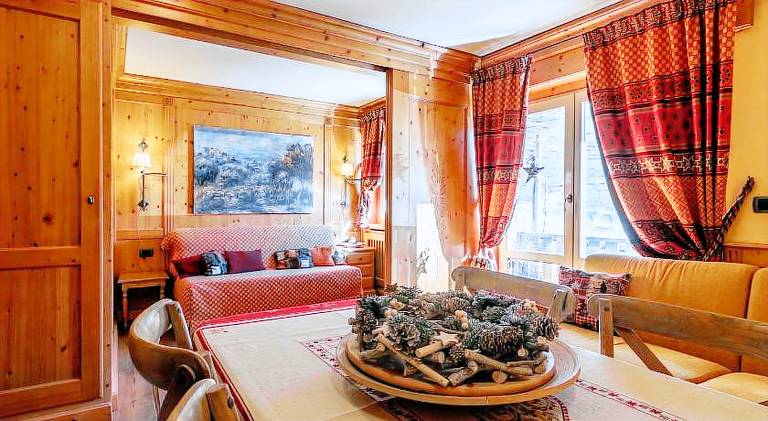 Holiday apartment with 2 rooms for 6 persons in Valtournenche