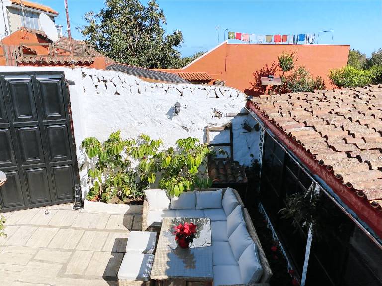 Fully equipped beautiful farm with barbeque & terrace | Nature view | Pets allowed — photo 2