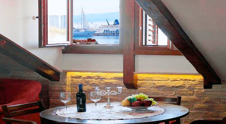 Rental apartment with patio & garden | Close to Diocletian's Palace in Split