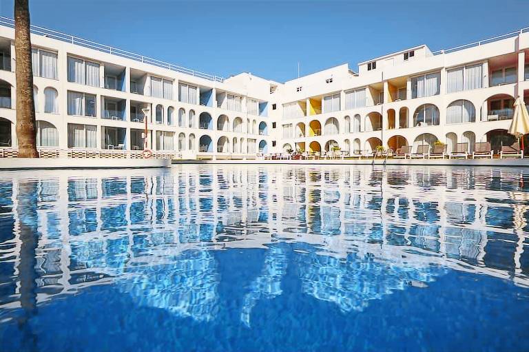 Aparthotel  Sant Josep de sa Talaia