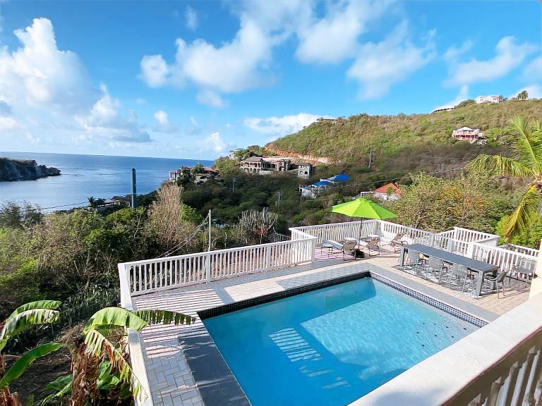 House Cruz Bay