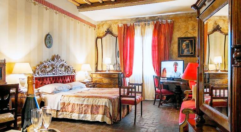 Al Tuscany — photo 2