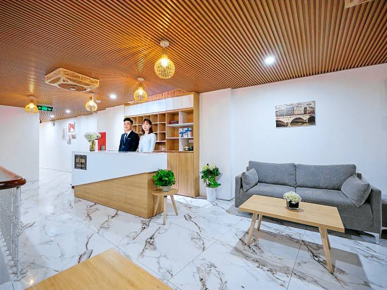 Apartment mit Hotelservice  Yên Phụ