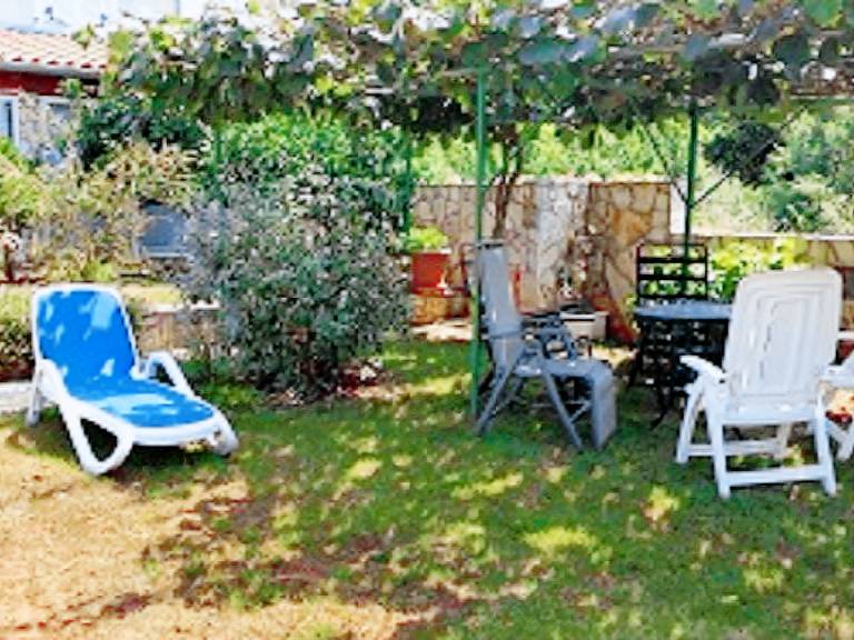 House with terrace, BBQ & yard | Nature view — photo 5