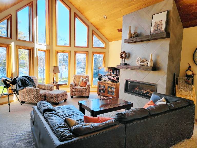 Condo Eagle River