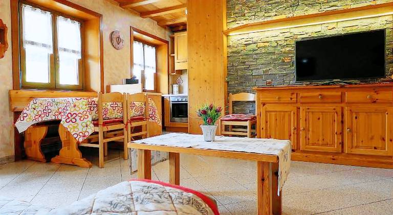 Apartment with 2 rooms for 4 persons in Livigno
