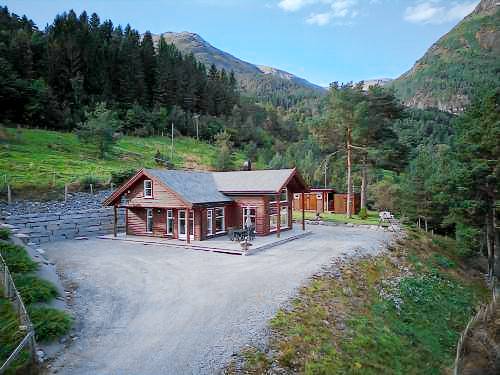 Hus  Stryn