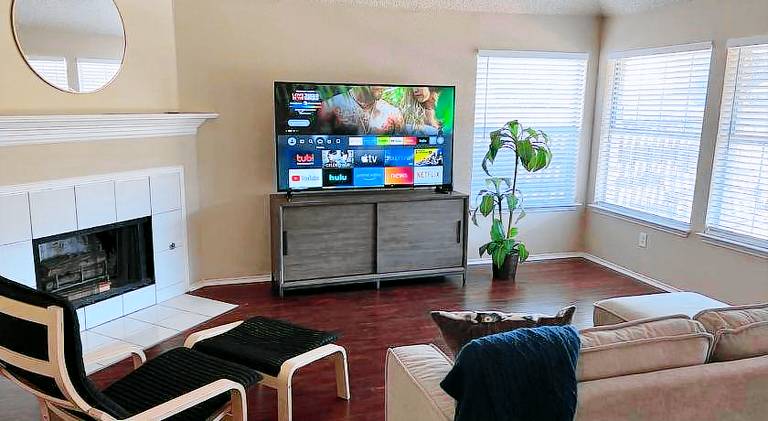 Spacious house | Pets allowed in Plano, TX