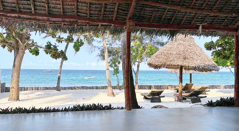MANOLO Beach Resort — photo 5
