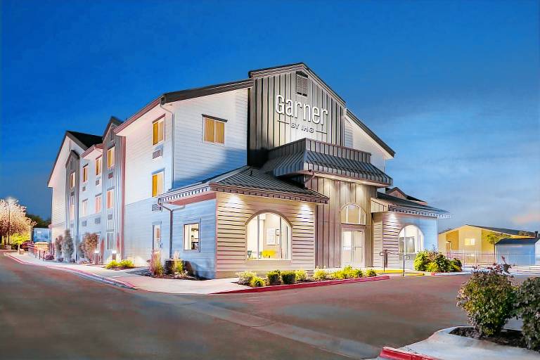 Garner Hotel Boise Airport by IHG — photo 3