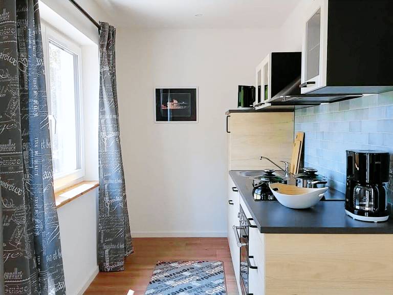 Holiday Home 'Feigengarten, 85qm' with Private Terrace, Shared Garden and Wi-Fi — photo 2