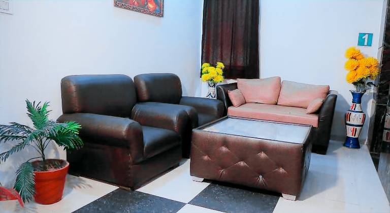 Hotel Panache near Shri Krishna Janmabhoomi Temple — photo 4