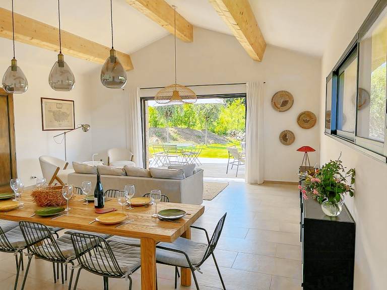 Child-friendly house with yard, private pool & patio | Suitable for remote work | Pets allowed — photo 3