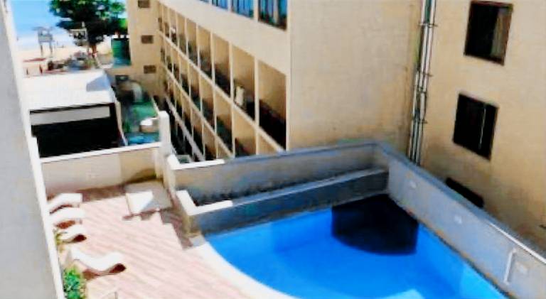 Holiday apartment with pool — photo 4