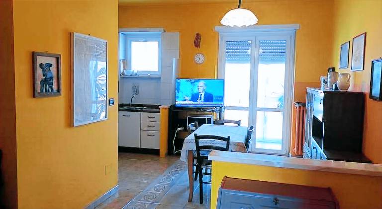 Holiday apartment with 2 rooms for 4 persons in Turin