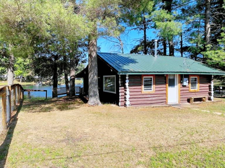 Cabin Lilley