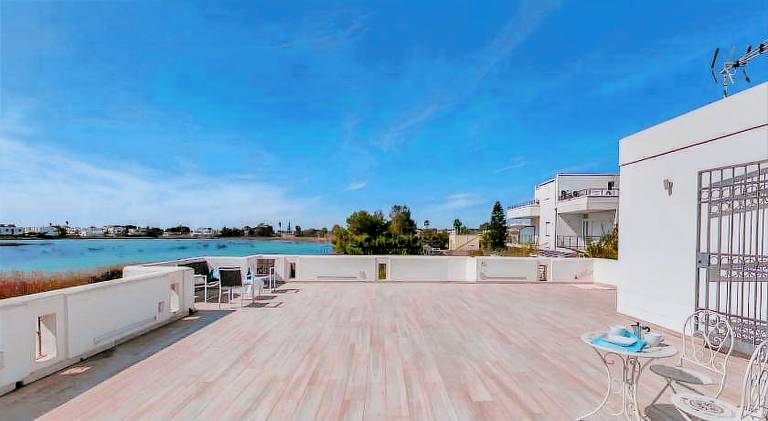 Rental apartment with yard, patio & grill | Next to the beach | Dogs allowed — photo 4
