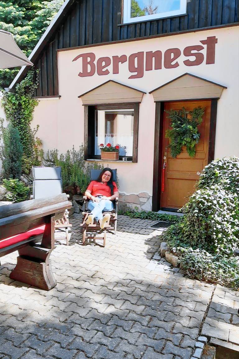 Vacation home with BBQ, terrace & garden | Nature view | Pets allowed — photo 2