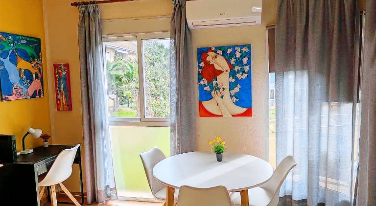 Rental apartment with 1 room for 4 persons in Manises