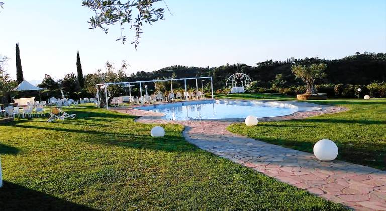 Farm with garden, terrace & pool | Pet-friendly — photo 4