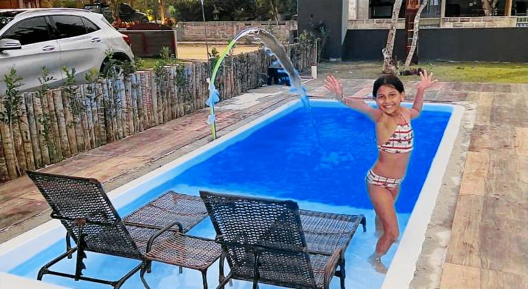 Vacation home with pool — photo 5