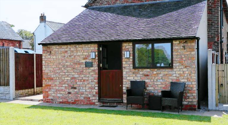 House with 1 room for 4 persons in Stafford