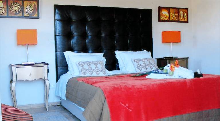 Fully equipped ample villa with garden, terrace & private pool | Beach nearby | Pets are welcome in Albufeira