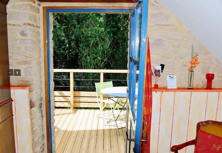 Country House “Gîte Nautilus” with Private Terrace, Shared Garden and Wi-Fi — photo 4