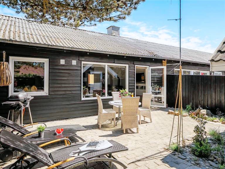 Ferienwohnung mit Hund inBlåvand Strand, Blåvand  f&uuml;r max. 4 Personen