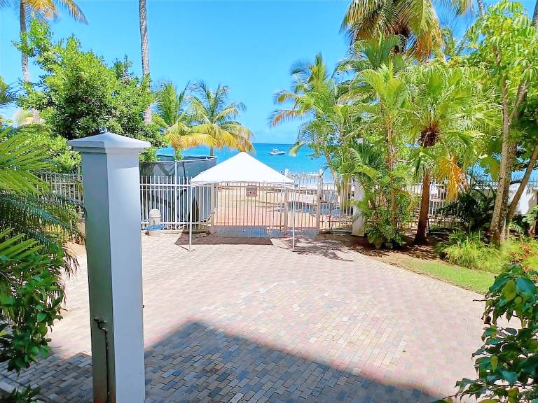 Condo Isla Verde
