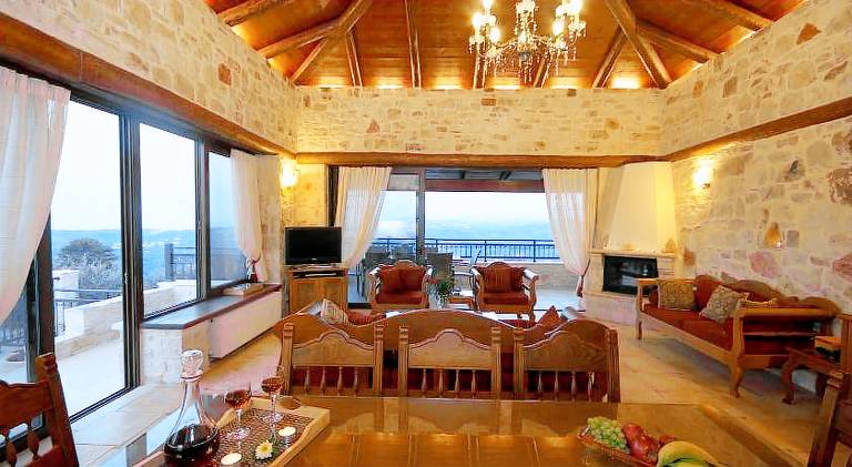 Big vacation home with BBQ, garden & hot tub | Suitable for remote work | Pets allowed — photo 3