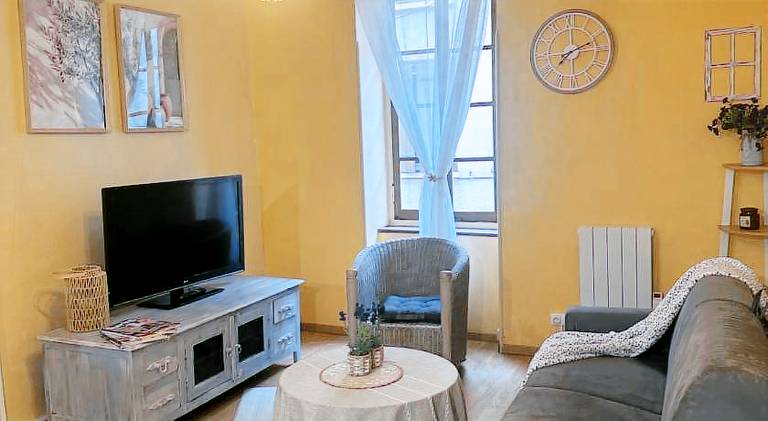 House with 2 rooms for 6 persons — photo 3