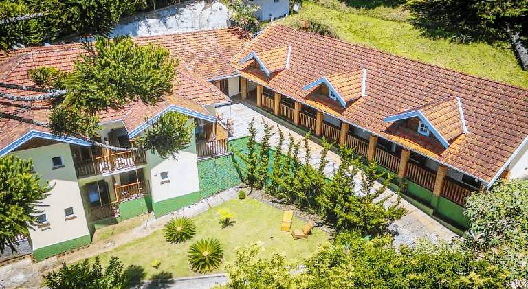 Pousada Vila Floratta by Concavus in Campos