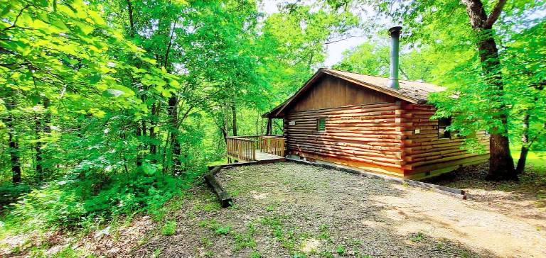Cabin Eureka Springs