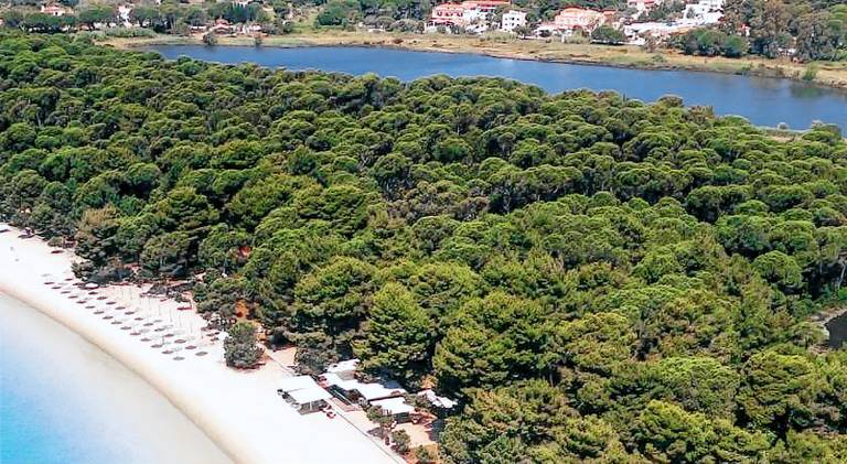 Villa with pool | Close to the beach | Pets are welcome — photo 3