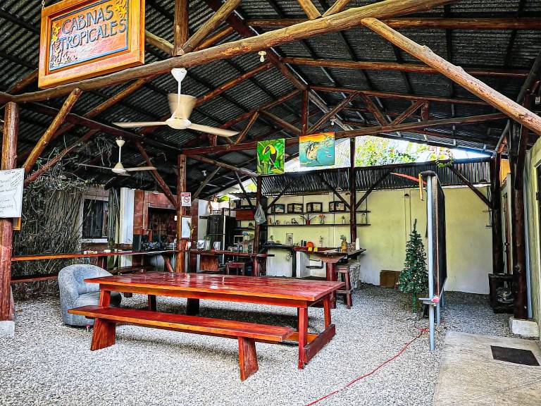 Cabinas Tropicales in Puntarenas