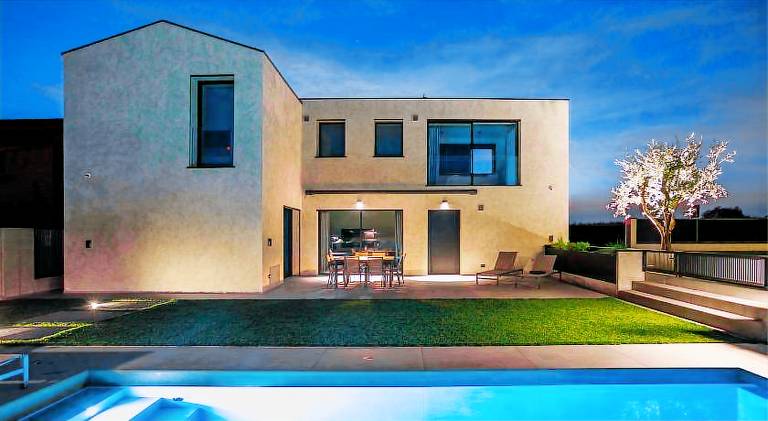 Fully equipped villa with garden, private pool & grill | Dogs allowed — photo 3