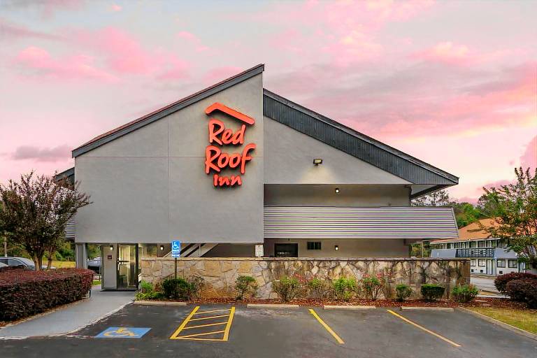 Red Roof Inn Greenville — photo 4