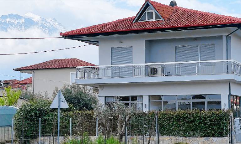 σπίτι  Άγιος Σπυρίδων