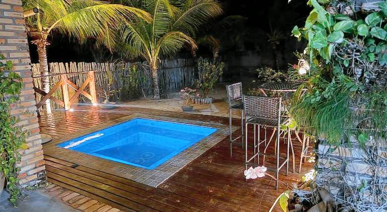 House with jacuzzi & pool — photo 4