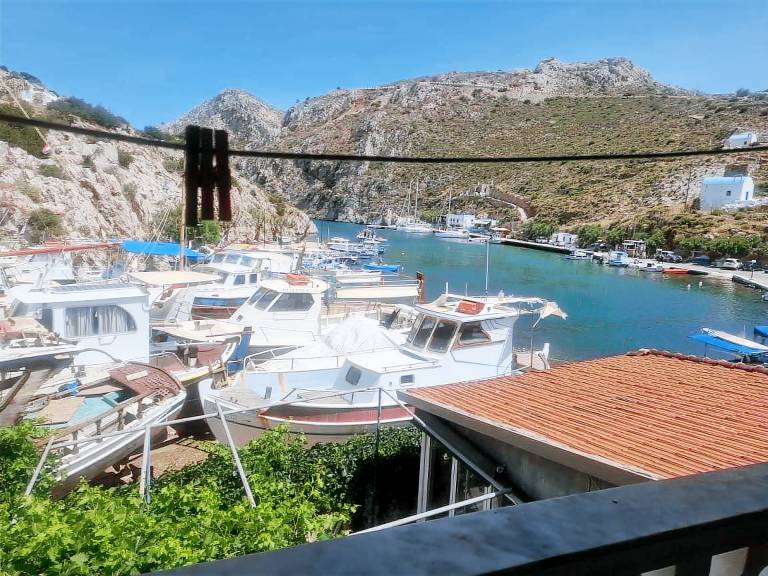 Bed & Breakfast  Vathis