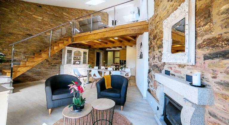 Charming house with hot tub & terrace | Dogs allowed — photo 3