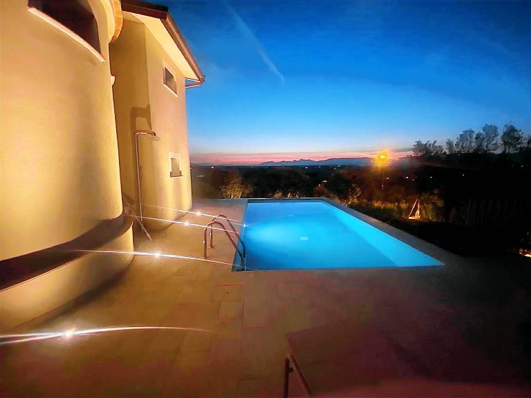 Child-friendly pleasant house with BBQ, garden & private pool | Pets allowed — photo 4