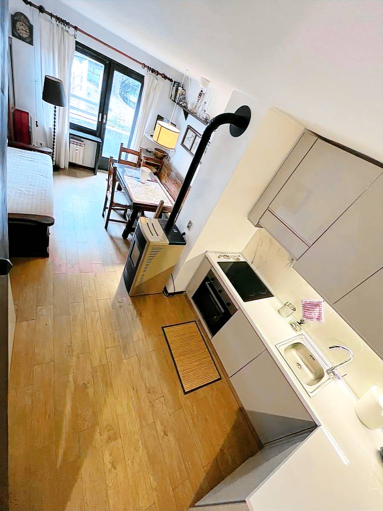 Rental apartment with garden & terrace | Garden view — photo 5