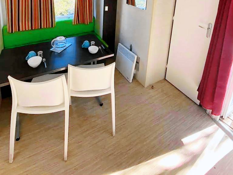 Child-friendly mobile home with heated pool & terrace | Dogs allowed — photo 5