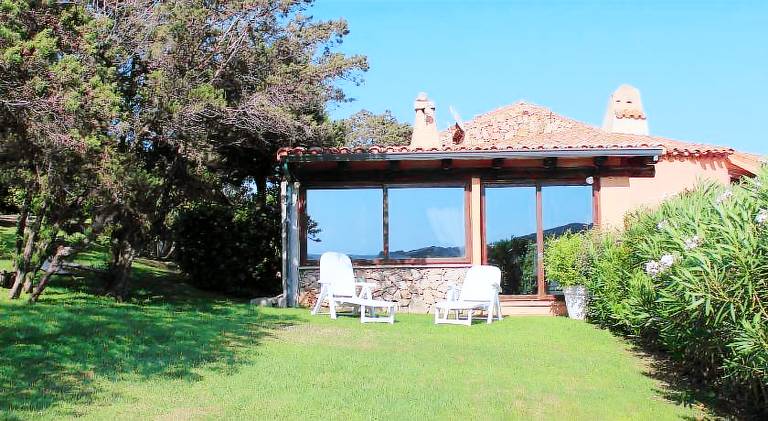 Villa with pool in Arzachena